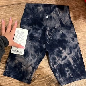 Align high rise short 8”